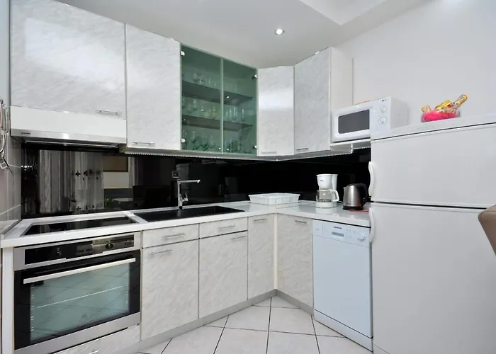 Podstrana, Split - 12045